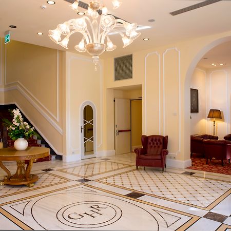 Residenza Parco Fellini Hotel Rimini Buitenkant foto