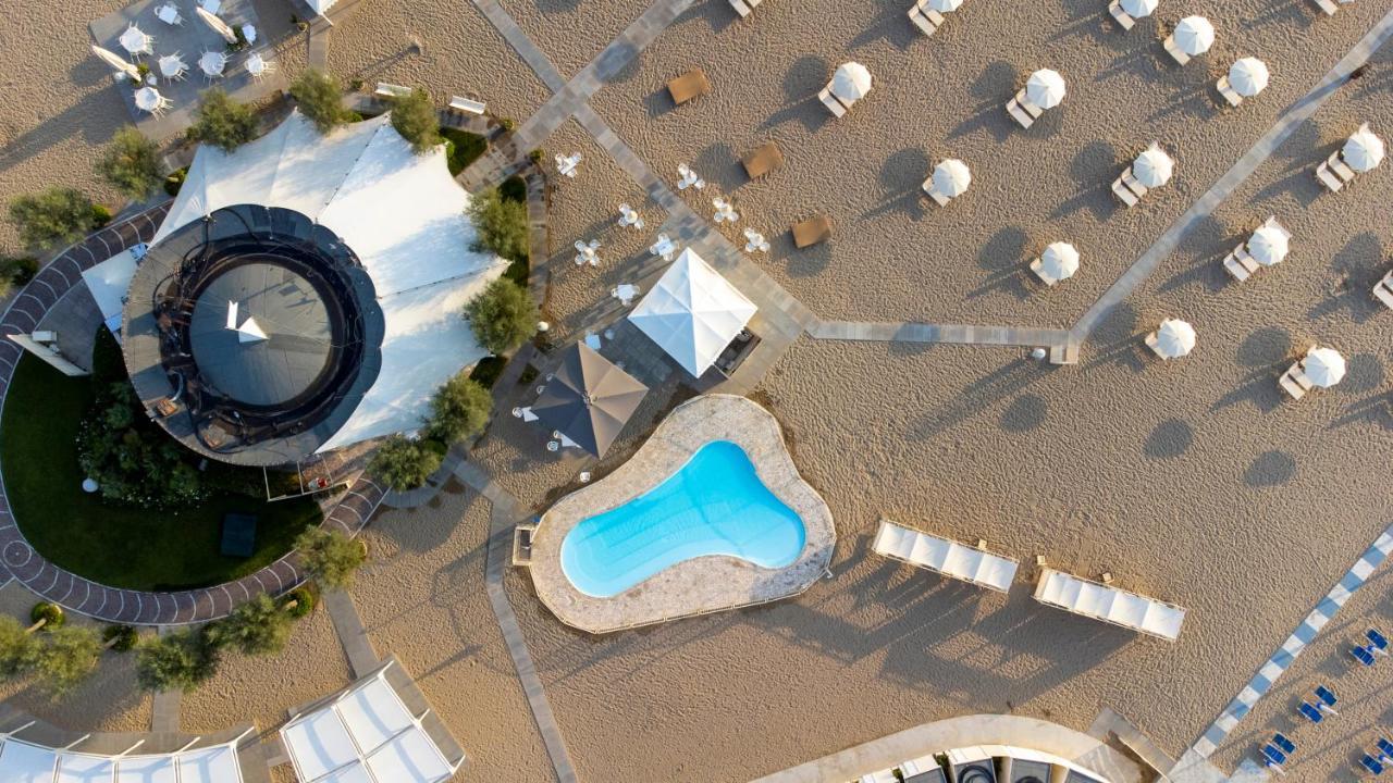 Residenza Parco Fellini Hotel Rimini Buitenkant foto