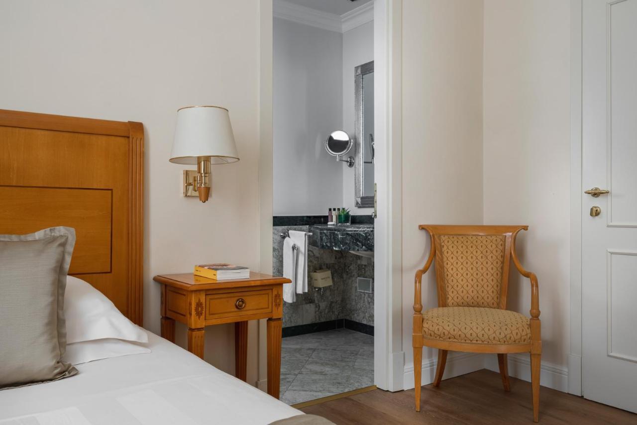 Residenza Parco Fellini Hotel Rimini Buitenkant foto